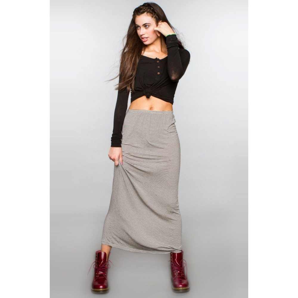 🌻 Brandy Melville Maxi Skirt